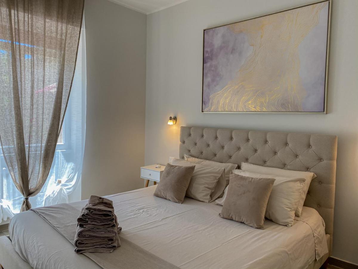 Casa Mar - B&B - テッラチーナ エクステリア 写真