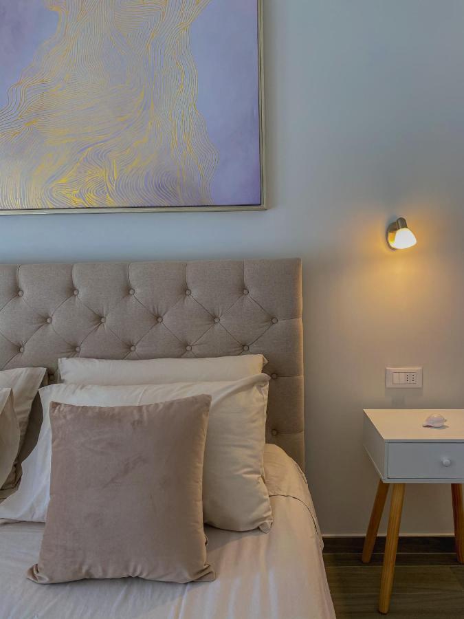 Casa Mar - B&B - テッラチーナ エクステリア 写真