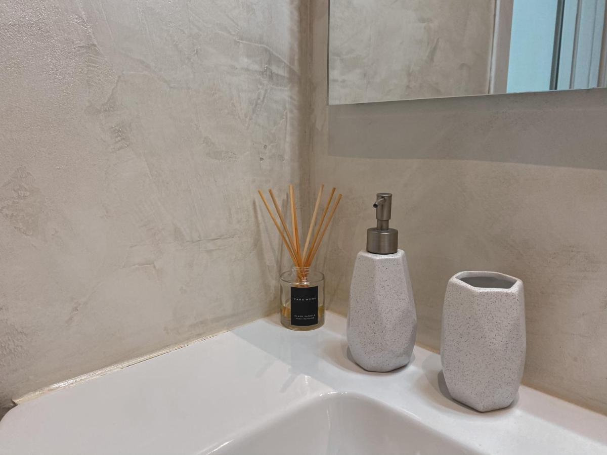 Casa Mar - B&B - テッラチーナ エクステリア 写真