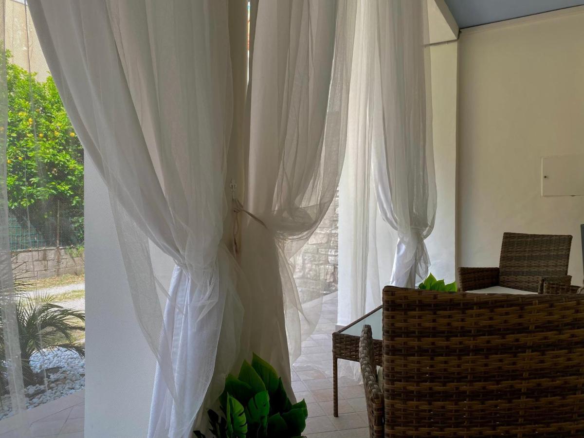 Casa Mar - B&B - テッラチーナ エクステリア 写真
