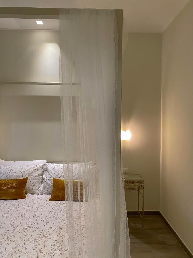 Casa Mar - B&B - テッラチーナ エクステリア 写真