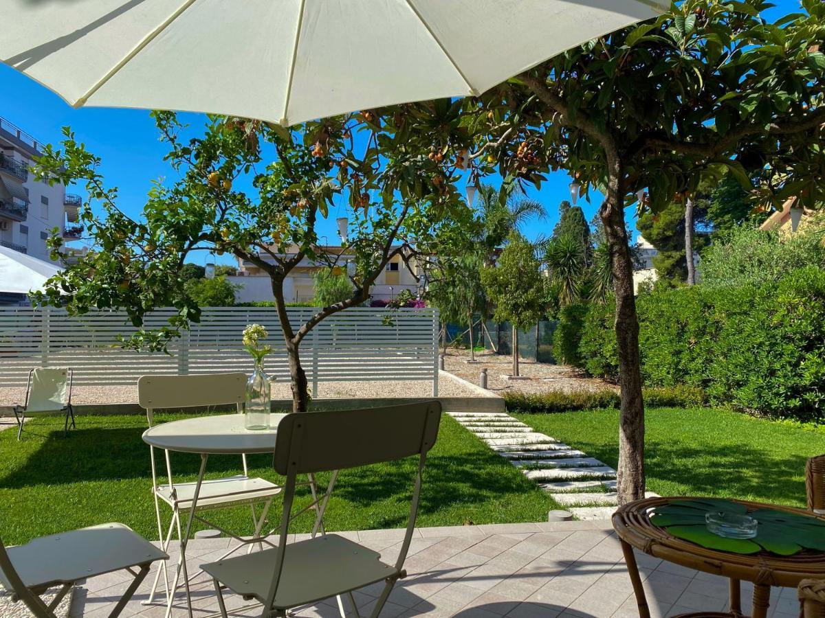 Casa Mar - B&B - テッラチーナ エクステリア 写真